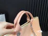 Luxury Tote Bag Designers Bag Pink Beach Bag Portable Chain Top Handle Shopping Bag Axel Väskor för kvinnor 37x32cm