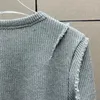 Ponts de femmes 2024 Fashion automne Sweater o cou mande à manches longues et tricots gris décontractés