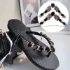 2pcs Diy Herringbone Slipper Chain 8styles Crystal Crystal Roveable Fleur Sandale Sandal Sandal Boule de plage Décore