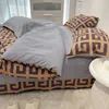 Bettwäsche -Sets Set 100 reines Baumwoll 4pcs Anzug Duvet Abdeckung Flachblech Kissenbezug Bett