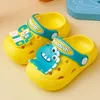 Zomer Baby Slippers Indoor Nonslip Soft Bottom Comfort Fashion Cute Childrens Hole Shoes Boys Girls Kid buiten Sandalen 240409