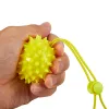 Hållbar 5,5 cm TPR Spiky Massage Grip Ball med repsträng Spike Massager Trigger Point Handsmärtlindring Hedgehog Balls