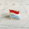 Luxemburgse nationale vlag borduurpleisters badge schild en vierkante vorm pin één set op de doek armband rugzakdecoratie