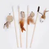 50 -stc/lot Cat Toys Cat Teaser Wood Stick Kitten Funny Mouse Balls Feather Cat Wand Toise Toys Interactive Cat Supplies 240401