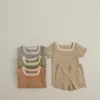 Ensembles de vêtements 2024 Été bébé à manches courtes Set Infant Boy Girl Girl Square Col T-shirts Shorts 2pcs Suit Toddler Coton Casual Outfits