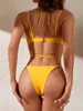 Swimwear pour femmes Sexy Halter Cross Bikini 2024 femmes String Trikini Set Hollow Out Swimsuit Solie Femme Bathing Bathing Swimming Swim