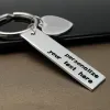 Kuddar Faktiska fingeravtryck Keychain Personliga hjärtfingeravtryck Keychain Graverade Keyring Pares presentjubileum för honom