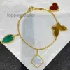 Vanclef 2024 Designer Van Clover Armbänder Charm Bracelets Frauen 4/Vier-Blatt-Rosengold-Ladykäfer Luxusschmuck mit Kasten