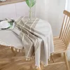 Tableau de nappe rustique pour tables rondes nappe de broderie en lin