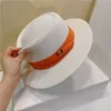 Femmes S été Simple Concave Top Court Hat Travel Scred Suncreen Paille Hat à mer de la plage Soleil Français 240409