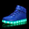 스니커즈 스트롱 슈 2018 새로운 어린이 신발과 가벼운 소년 소녀 캐주얼 레드 신발을위한 USB 충전 LED LIGHT UP 5 Colors Kids Shoes