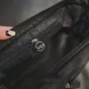 Sommer Neue Mode Doppelschicht kleiner Duft -Make -up -Beutel Trockener Nässe Trennungstation Tasche große Kapazität Handheld -Aufbewahrungstasche