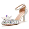 Kledingschoenen kristal koningin 7cm mode ondiepe mond bloem vrouwen sexy hoge hakken bruids bruidspompen maat 33-43 h240409 qlgg