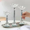 Kerzenhalter 3PCS -Säulenhalter Teelight Candlestick Europäische romantische elegante Candelabra für Home Tabletop Esszimmer Dekor Ornament