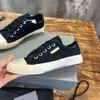 24 Summer canvas sneaker Paris Fashion Denim Designer Women Casual Canvas Shoes Low Top Retro Graffiti Sneakers Men High Top Sneakers Size 35-45