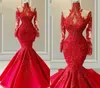 Lyxiga röda spetsklänningar kvällskläder sjöjungfru prom klänning illusion långärmad hög krage pärlstävlingsmamma till bruden par2090394