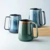 Tasses 700 ml de céramique rétro Tasse avec cuillère couvercle café créatif de thé à thé drinkwrinkware couples cadeaux