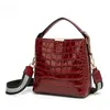 Shoulder Bags Patent Leather Handbag Ladies Alligator Pattern Handle Bag Women Luxury Female Small Crossbody