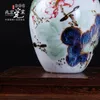 花瓶のカスタム碑文Jingdezhen Ceramics手描きの青と白のリビングルームの装飾ボトルベアリングホーム家具