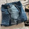 40 cm grote capaciteit blauwe denim TOTE Tas vrouwen crossbody schoudertas printen zilveren hardware gespog onderarm tas buiten reizen pochette reis luchthaventassen