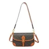 O designer de bolsa de couro vende novas bolsas femininas a 50% de bolsa de desconto nova moda de grande capacidade de luxo ombro único feminino crossbody feminino