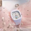 Montre-bracelets 2024 Mignon Cartoon Silicone Flash Light Boys Guilles Geilles Squrap Square pour enfants Digital Kids Watch Relojes