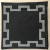 Kudde mysig täckning svart geometrisk tryckt europeisk retro hemdekorativt fodral för soffa/säng kvadratkudde 45x45cm yla