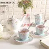 Tasses Saucers Houseeyou British Bone China Floral Pattern TEA TEA TUCER SAUCER SETTS AVEC COPIER ET POT POUR LE RESTAURANCE DE BUREAU HOME