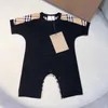 2024 NOWOŚĆ Summer Baby Boys Rompers Soft Cotton Luksus Design Noworodka Body niemowlęta Jumps