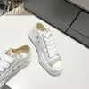 2024 Designer Sole upplösar duk skor tvättade stil mmy casual skor mihara kvinnor sneakers vintage snörning yasuhiro svart vit solid män utomhus sneaker