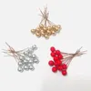 Fleurs décoratives 100pcs mini artificiel d'étamine de cerise artificielle décoration de Noël baie rouge pour gâteau de mariage décor bac à coffret bricolage