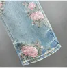 Jeans pour femmes fleurs de style chinois imprimées en denim