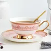 Muggar Phnom Penh Coffee Cup English Ceramic and Saucer Set Hushåll Simple Afternoon Camellia Tea Spoon 200 ml Dxuialoi