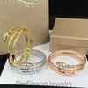 10A Bangle Jewelry Designer Pulsera de múltiples circuitos STERTERLE STERLING Mujer Reducir Hard Snake Chain Cadena de serpientes Mujer Dama perfecta con caja