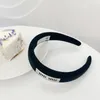 Lettre en métal Fashion Bandband avec étiquette à l'intérieur des femmes mignon lettre de cheveux cadeau pour amour petite amie