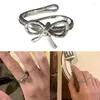 Anelli a grappolo 2024 tendenza in lega d'argento vintage in lega bowknot per donne delicata fascino arco di bordo ad anello di dito regolabile