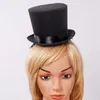 Mago di cappello a top nero eseguito con cappelli per capelli a cerchio per le esibizioni del palcoscenico di magia per le esibizioni di Fedora Cappello per adulti per bambini