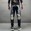 الجينز الجينز الأرجواني الجينز الأمريكي JNCO JENS Y2K جينز شارع High Street Fashion New Big M Printed Fashion Barn