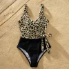 Patpat Family Matching Black Splice Leopard Swim Trunks Shorts och Swimsuit i ett stycke