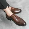 Fashion Oxford Black Wedding Dress Business Prom Men 2024 Nieuwe klassieke Boos Office Leather Shoes