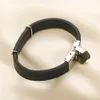 Pulseira de designer de luxo elegante e pulseira masculina Bracelete feminina adequada para a festa de aniversário feminina