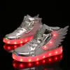 Baskets Taille 2737 Chargeur USB Sneakers brillants Enfants LED chaussures décontractées Boys LED SHIPPERS LUMINENTS SALKEF