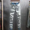 Дизайнеры мужская одежда 2024 Высококачественные мужские джинсы расстроенные мотоциклетные брюки байкер