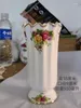 Vasi europei Porta fiore di fiori di rosa d'oro europeo Decorazione a doppio utilizzo Ceramica artigianale fatta a mano