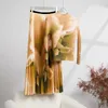 Vestidos de trabalho Alsey Miyake Planged Printing Suit para mulheres gradiente de outono de manga comprida Coloque de pescoço alto Midi Skirt Duas peças Conjunto