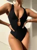 Kvinnors badkläder sexig en bit baddräkt för kvinnor klipper ut monokini Push Up Bikinis Hollow Ring Linked Bathing Suit Biquini