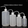 Bouteilles de rangement tatouage bouteille de compression plastique 150/250/500/1000ml Conteneur de liquide à tube long lavage Squeez Bott Plante en pot