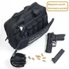 Sac à pistolet de série spécialisée Sac à double arme de poing tactique pour rangement pistolet pistolet Base de transport avec pistolet Fixing Fun 240328