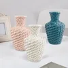 Vase Imitation Rattan Vaseテーブルフラワーアレンジメントコンテナ家庭用装飾装飾品用のリビングルームプラスチック（白）