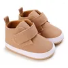 Pierwsze spacerowicze Meckior Four sezony Setki Baby Canvas Buty Born Day Gumowe dolne przeciwpoślizgowe dla chłopców Sneakers